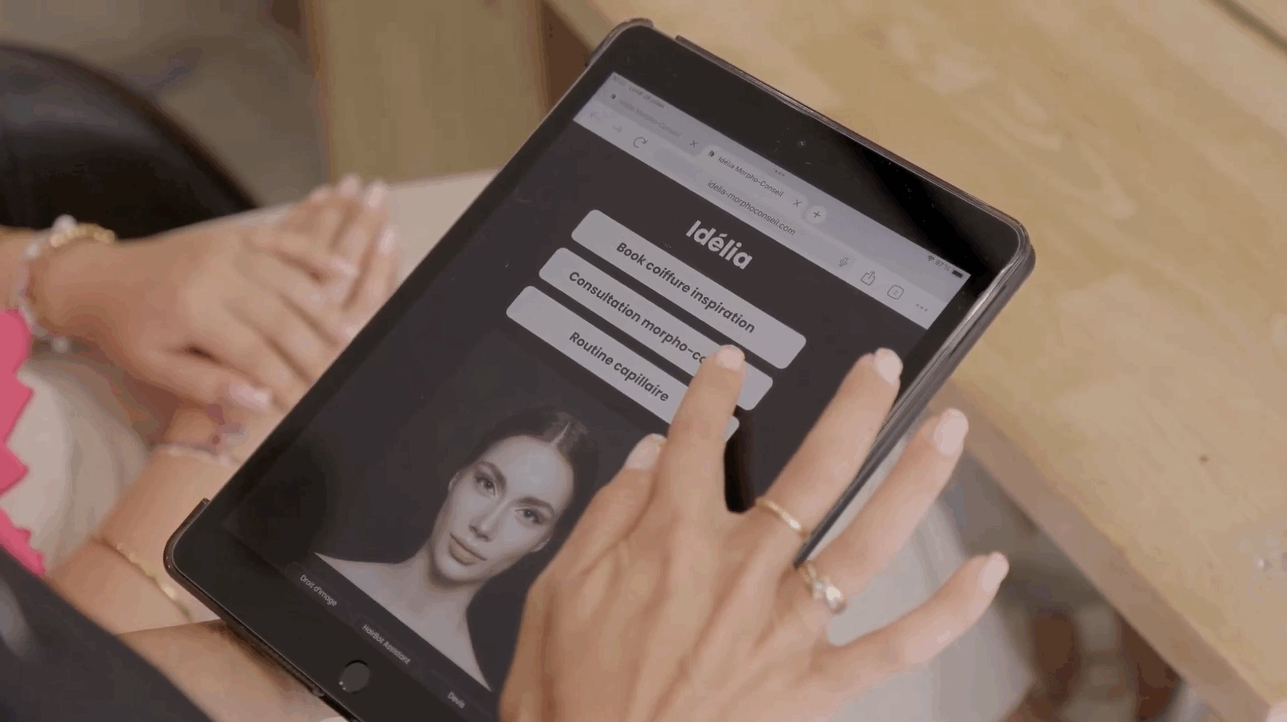 Démonstration de la Consultation Augmentée Idélia sur tablette